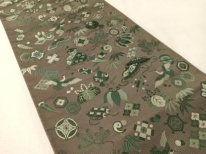 平和屋着物●西陣の老舗　1782年創業　山下織物　六通柄袋帯　唐織　飛鶴宝尽し　証紙付き　正絹　逸品　未使用　CABL6261vp