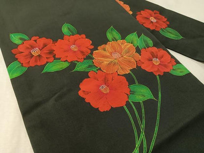 平和屋着物●塩瀬　九寸名古屋帯　ろうけつ染　草花文　黒地　正絹　逸品　CABL6356vp