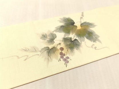 平和屋着物●九寸名古屋帯　作家物　手描き　紬地　葡萄蔦の葉文　金彩　やまと誂製　正絹　逸品　CABL6383vp