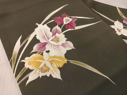 平和屋着物●塩瀬　九寸名古屋帯　手描き　カトレア　黒地　金彩　正絹　逸品　CABL6392vp