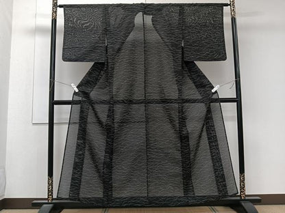 平和屋着物＊夏物　小紋　絽　芝重ね文　黒地　洗える着物　CABL6822xi
