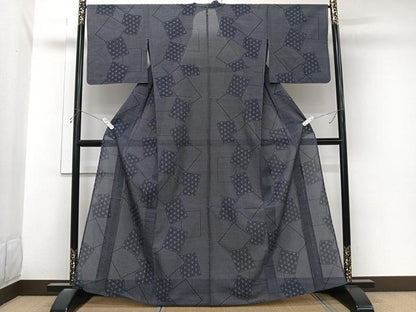 平和屋着物＊夏物　本場大島紬　夏大島　色紙麻の葉文　正絹　逸品　CABL6901xi
