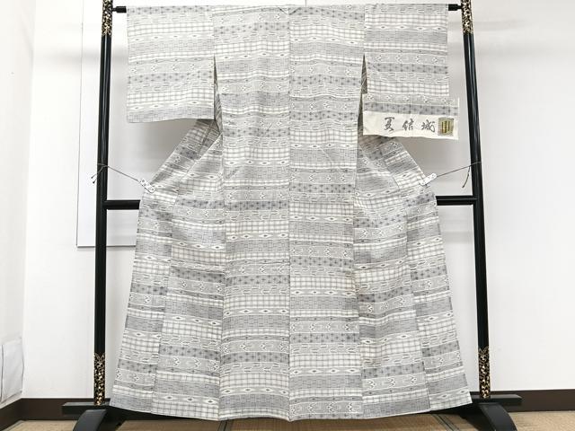 平和屋着物＊夏物　夏結城　100亀甲　絣文様　反端付き　正絹　逸品　CABL6980xi