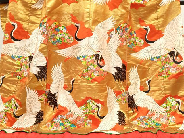 平和屋本店●色打掛　お引きずり　唐織　和装　婚礼　結婚式　花嫁　神社挙式　飛鶴草花文　金糸　逸品　CABL8074ze