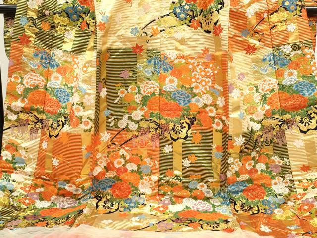平和屋本店●色打掛　お引きずり　作家物　和装　婚礼　結婚式　花嫁　神社挙式　唐織　花車文　金糸　逸品　CABL8085ze