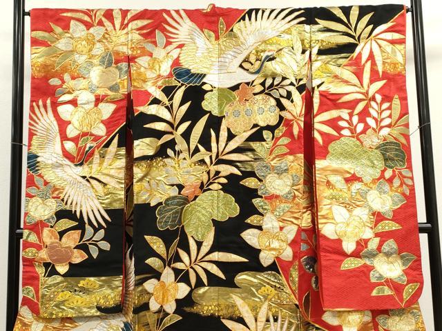 平和屋本店●色打掛　お引きずり　作家物　和装　婚礼　結婚式　花嫁　神社挙式　駒刺繍　飛鶴草花文　金銀糸　逸品　CABL8088ze