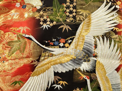 平和屋本店●色打掛　お引きずり　和装　婚礼　結婚式　花嫁　神社挙式　刺繍　飛鶴扇面草花文　金銀糸　逸品　CABL8093ze
