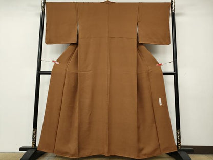 平和屋着物●本加賀友禅作家　毎田仁郎監修　色無地　草花地紋　胡桃色　正絹　逸品　未使用　CABL8406ut