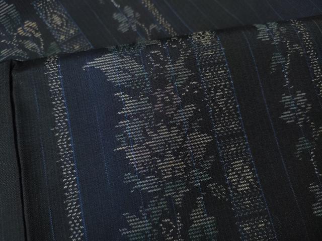 平和屋着物●本場大島紬　草花間道　池田謹製　証紙付き　正絹　逸品　未使用　CABL8445ut