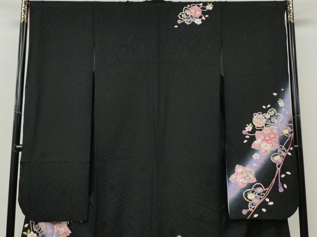 平和屋着物●豪華振袖　舞花鞠文　暈し染め　黒地　金彩　正絹　逸品　CABL8451ut