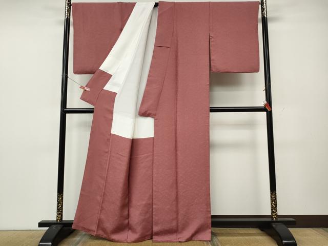平和屋着物●上質な色無地　飛鳥花地紋　長春色　正絹　逸品　CABL8493ut