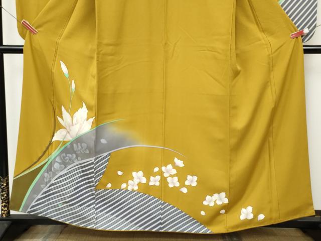 平和屋着物●小振袖　二尺袖　舞花文　暈し染め　金彩　正絹　逸品　CABL8516ut
