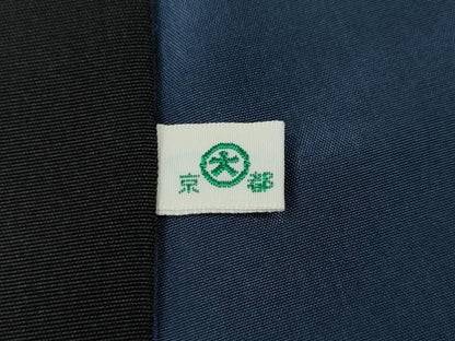 平和屋着物●男性　黒紋付・羽織セット　羽裏：切嵌動物花文　大丸扱い　正絹　逸品　CABL8609ut
