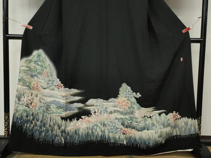 平和屋着物●本加賀友禅作家　束藤岳　黒留袖　風景草花文　暈し染め　正絹　逸品　CABL8675ut