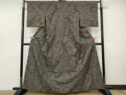 平和屋着物●本場大島紬　7マルキ　亀甲吉祥文　正絹　逸品　CABL8693ut