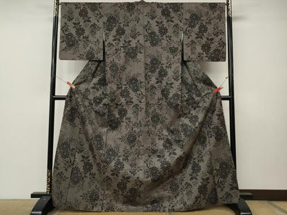 平和屋着物●本場大島紬　7マルキ　草花文　正絹　逸品　CABL8732ut
