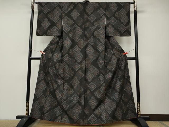 平和屋着物●本場大島紬　9マルキ　菱吉祥花文　正絹　逸品　CABL8739ut