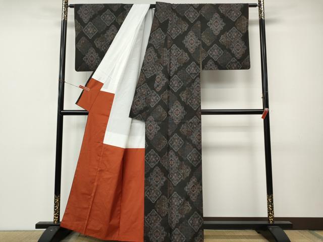 平和屋着物●本場大島紬　9マルキ　菱吉祥花文　正絹　逸品　CABL8739ut