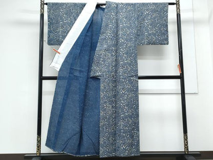 平和屋着物＊夏物　角田智造　絹上布藍小紋　花唐草文　米沢　白根沢　反端付き　正絹　逸品　CABL8837th