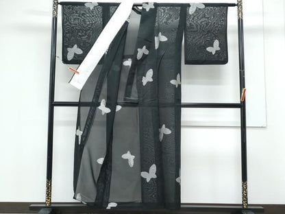 平和屋着物＊夏物　小紋　紗　舞蝶文　黒地　銀糸　正絹　逸品　CABL8999th