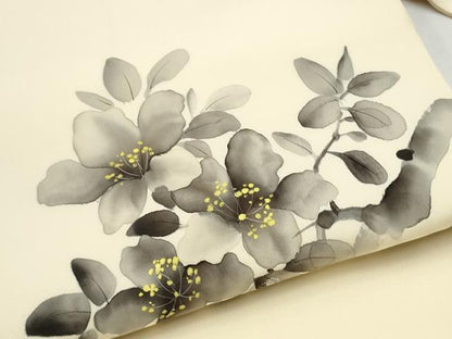 平和屋着物●塩瀬　九寸名古屋帯　作家物　手描き　枝花文　銀彩　正絹　逸品　CABL9719hy