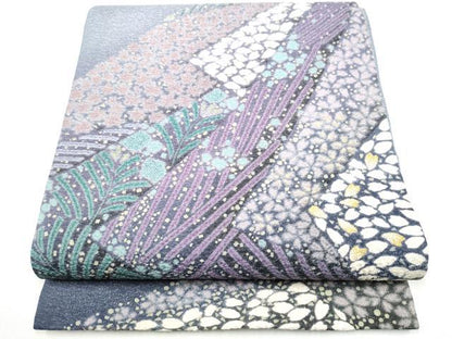平和屋着物●十日町　名門　滝泰謹製　中国三大刺繍　相良刺繍　太鼓柄袋帯　おぼろ染め　襲絞り　草花文　銀通し地　正絹　逸品　CABL9755hy
