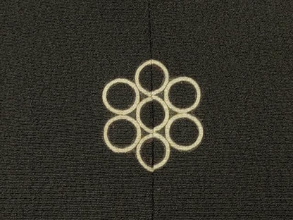 平和屋着物＃道行コート　寿光織　霞枝花文　黒地　金銀糸　正絹　逸品　CABM0004in