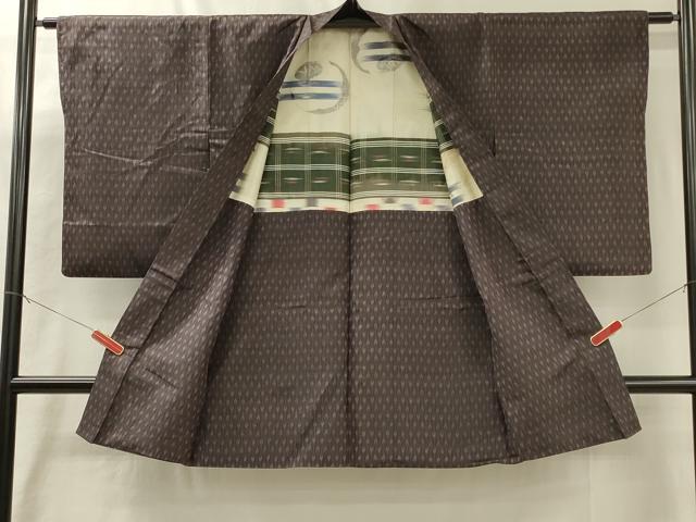 平和屋着物＃長羽織　紬地　矢羽文　正絹　逸品　CABM0010in