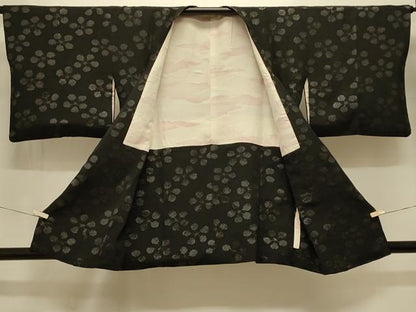 平和屋着物＃道行コート　舞花文　黒地　正絹　逸品　CABM0051in