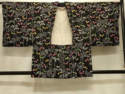 平和屋着物＃羽織　総絞り　笹の葉文　黒地　正絹　逸品　未使用　CABM0088in