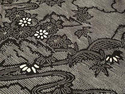 平和屋着物＃羽織　総絞り　雲取り風景花文　黒地　正絹　逸品　CABM0117in