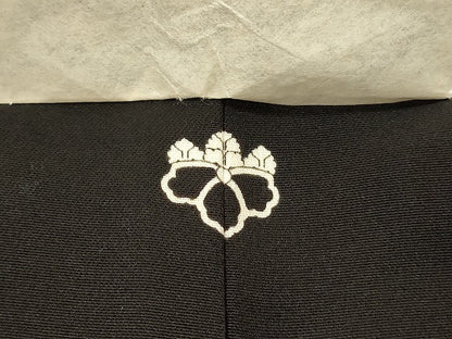 平和屋着物＃羽織　風景文　黒地　銀糸　正絹　逸品　未使用　CABM0145in