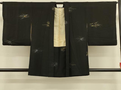 平和屋着物＃羽織　寿光織　霞花文　黒地　金糸　正絹　逸品　CABM0243in
