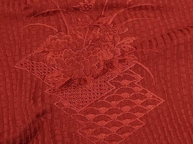 平和屋着物＃中国三大刺繍　スワトウ刺繍　道行コート　松皮菱草花地紋　赤紅色　正絹　逸品　CABM0249in