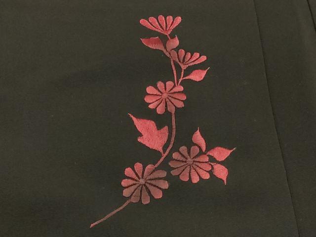 平和屋着物＃羽織　総刺繍　枝花文　黒地　正絹　逸品　CABM0257in