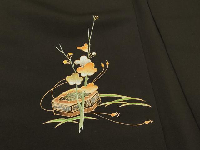 平和屋着物＃羽織　貝桶花文　黒地　金彩　正絹　逸品　CABM0279in