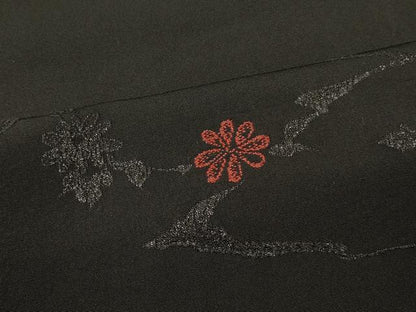 平和屋着物＃羽織　草花文　黒地　正絹　逸品　CABM0298in