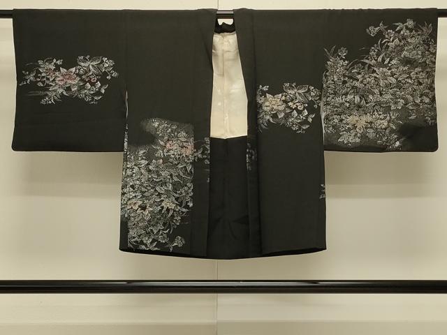平和屋着物＃羽織　寿光織　草花文　黒地　金銀糸　正絹　逸品　CABM0372in
