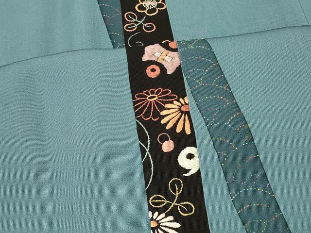 平和屋着物＃道行コート　刺繍　宝尽くし草花文　正絹　逸品　CABM0388in