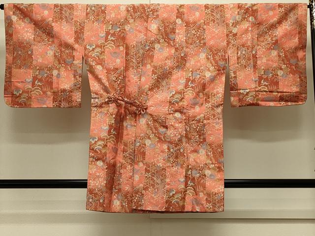 平和屋着物＃西陣　能衣装織　道中着　宝尽くし花鳥文　鶴　正絹　逸品　CABM0390in