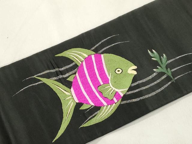 平和屋着物●アンティーク　大正ロマン　九寸名古屋帯　刺繍　エンゼルフィッシュ　黒地　金彩　正絹　逸品　CABM0611dy