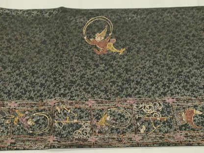 平和屋着物●太鼓柄袋帯　サーカス　黒地　金彩　正絹　逸品　CABM0726dy