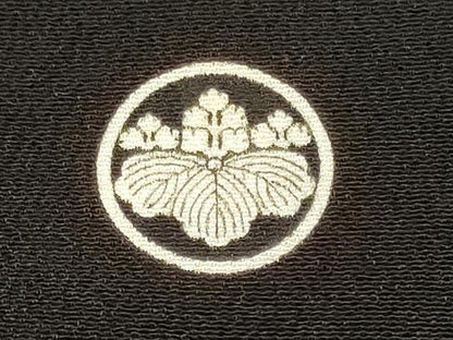 平和屋着物■豪華黒留袖　駒刺繍　扇面人物花松文　金彩　正絹　逸品　CABM1023oy