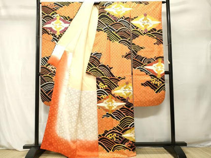 平和屋着物■豪華振袖　駒刺繍　雲取り立波双鶴文　金彩　正絹　逸品　CABM1236ev
