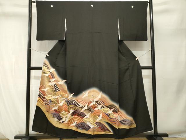 平和屋着物■豪華黒留袖　駒刺繍　立波飛鶴文　暈し染め　金彩　正絹　逸品　CABM1279ev