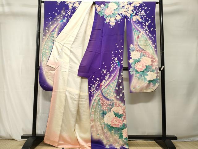 平和屋着物■豪華振袖　孔雀花蝶文　暈し染め　金彩　正絹　逸品　CABM1324ev