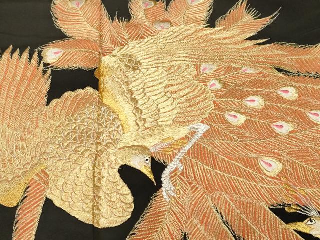 平和屋着物■豪華黒留袖　総刺繍　駒刺繍　孔雀文　金糸　正絹　逸品　CABM1337ev