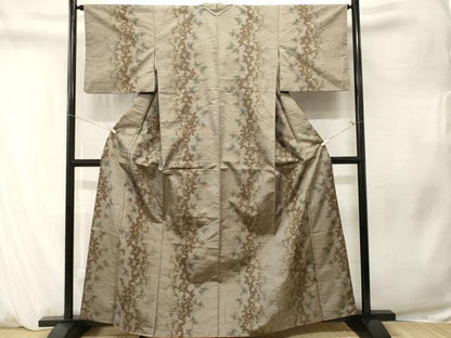 平和屋着物■本場大島紬　舞蝶文　正絹　逸品　CABM1358ev