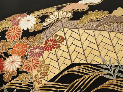 平和屋着物■豪華黒留袖　駒刺繍　松竹梅群鶴屏風花文　金彩　正絹　逸品　CABM1370ev
