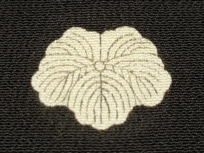 平和屋着物■豪華黒留袖　作家物　駒刺繍　浜松飛鶴文　金彩　正絹　逸品　CABM1377ev